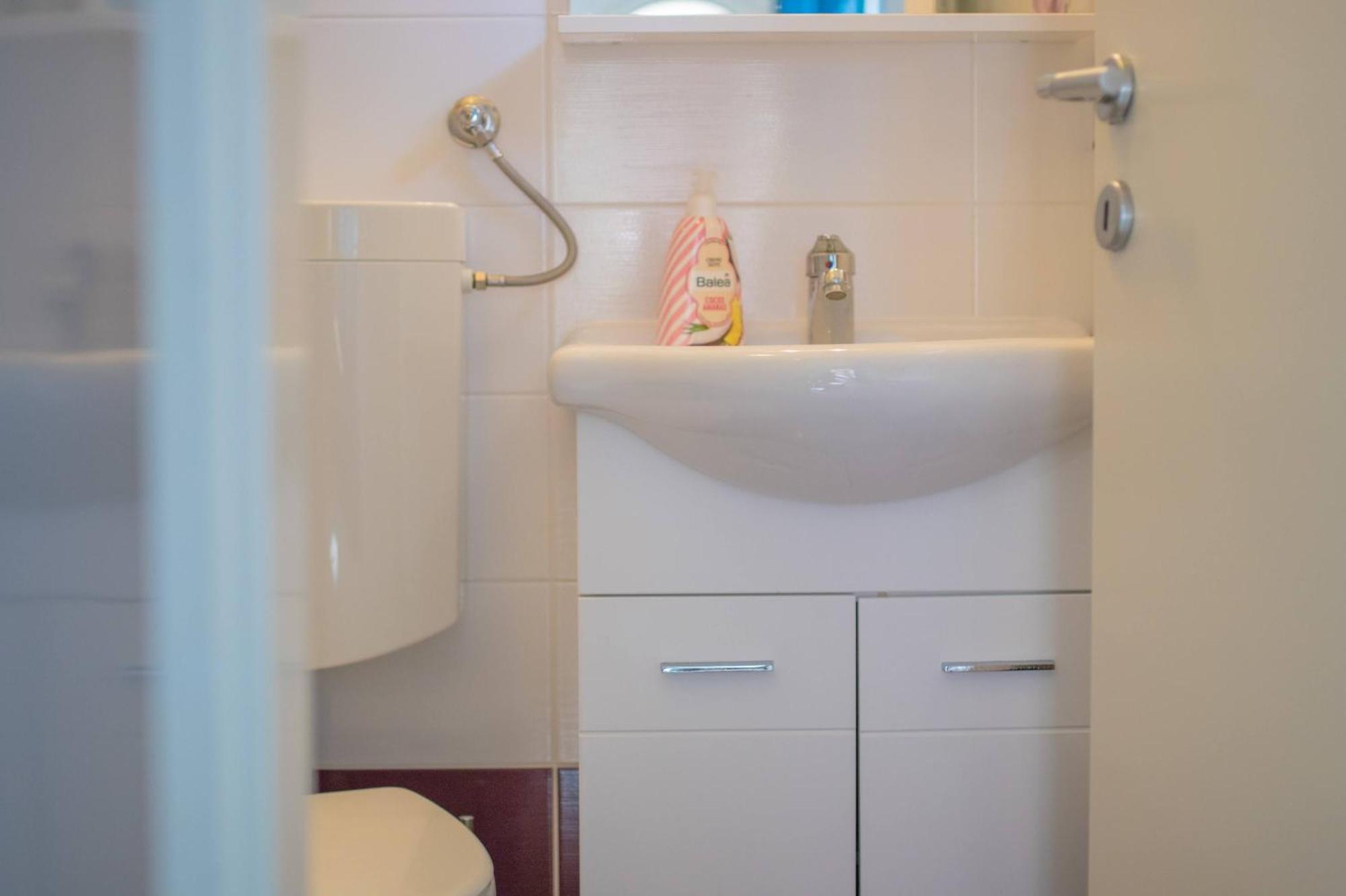 Apartment Kirby Krk Town Eksteriør bilde